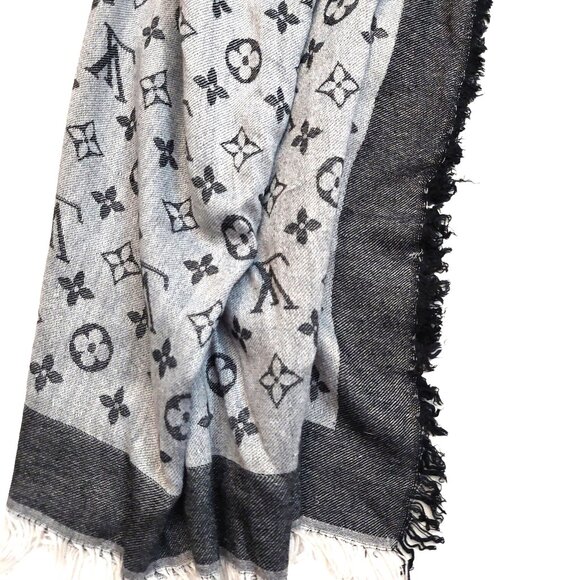 LOUIS VUITTON LV Vintage Light & Charcoal Gray Black Monogram Scarf Shawl Wrap - Picture 6 of 11